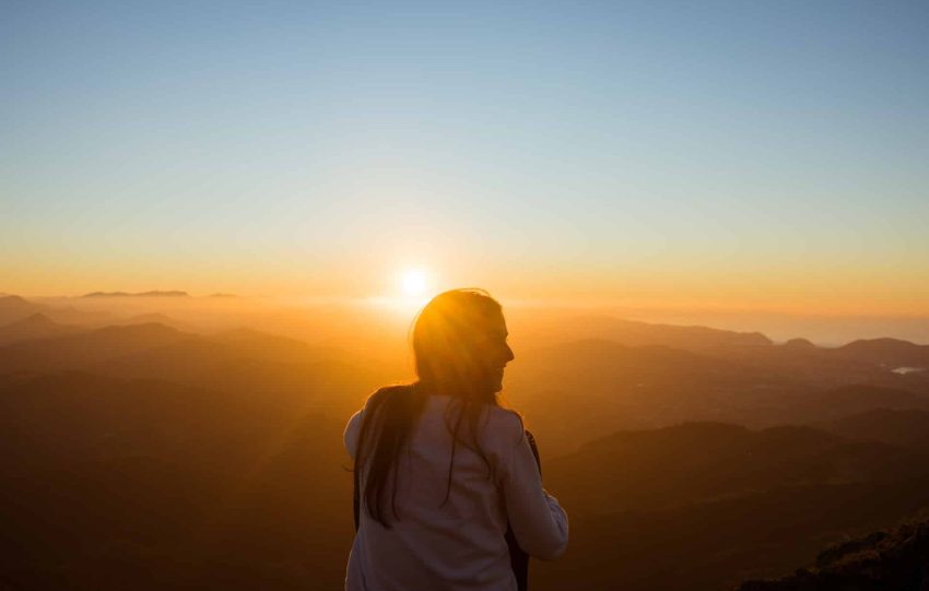 how to live a happier and more fulfilling life